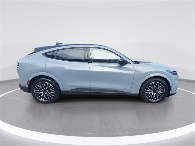 Certified 2025 Ford Mustang Mach-E Premium image 6