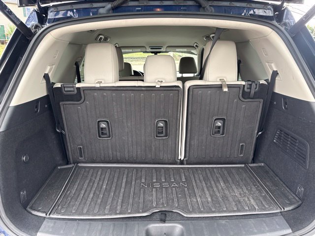 Used 2022 Nissan Pathfinder SL w/ Cargo Package AWD/4WD image 40