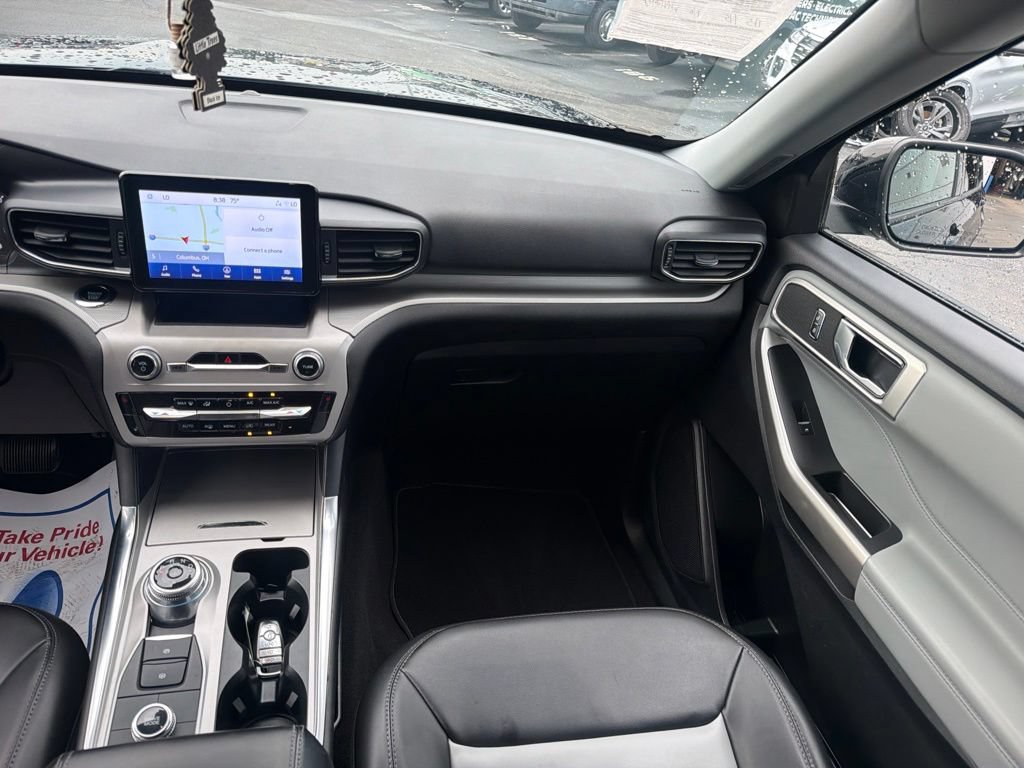 Certified 2023 Ford Explorer XLT w/ Equipment Group 202A AWD/4WD image 23