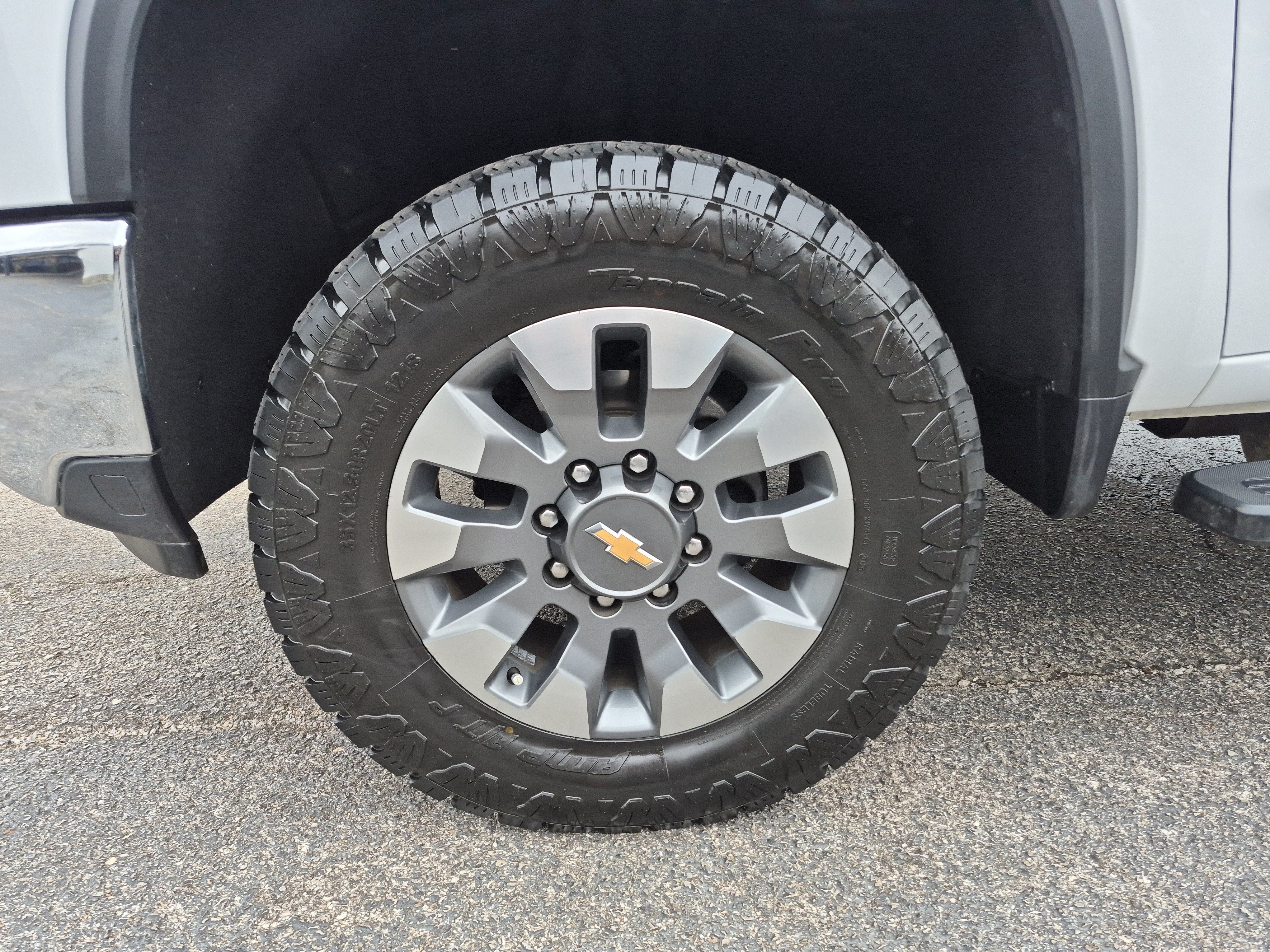 Used 2026 Chevrolet Silverado 2500 LT w/ All Star Edition AWD/4WD image 11