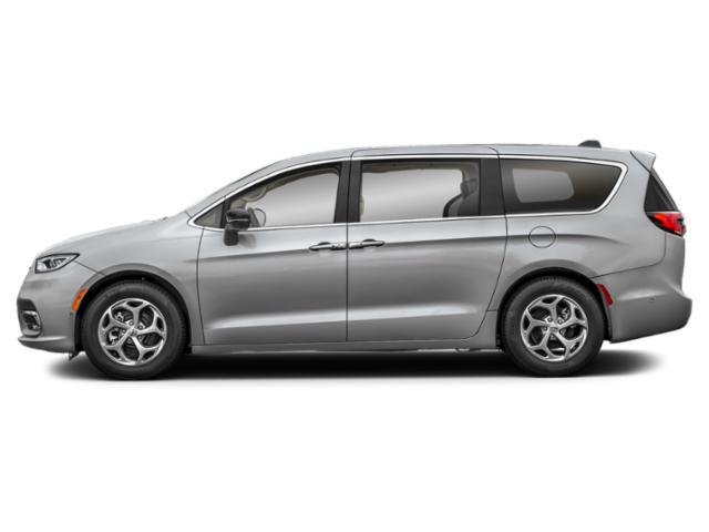 Used 2024 Chrysler Pacifica Limited w/ S Appearance Package image 3