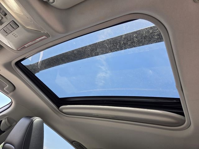 Used 2023 Toyota RAV4 XLE Premium AWD/4WD image 17