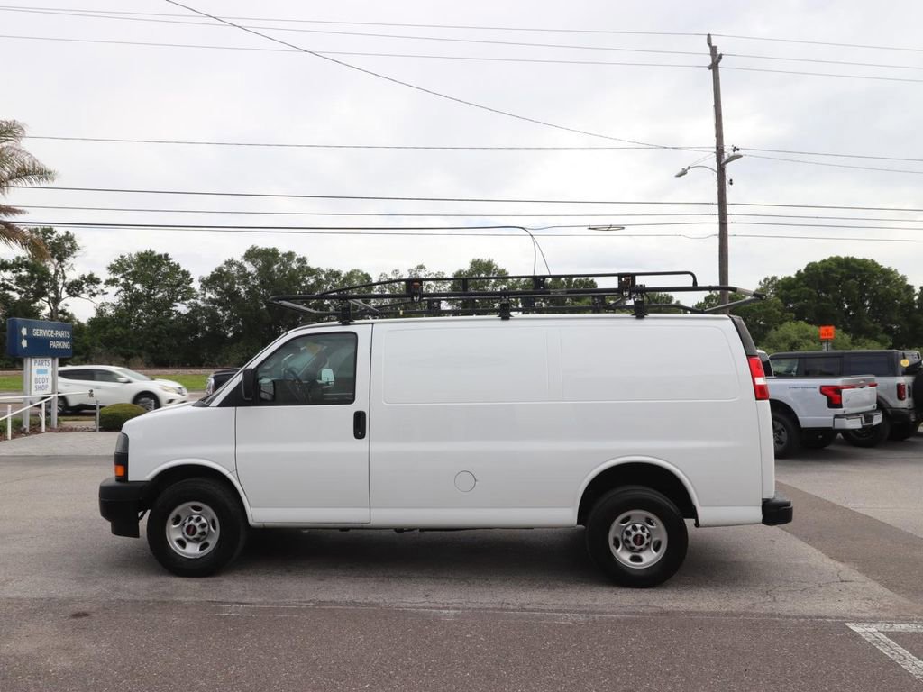 Used 2022 GMC Savana 2500 w/ Driver Convenience Package image 2