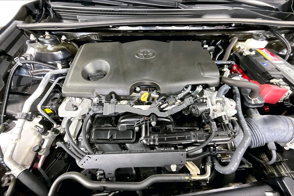 Used 2023 Toyota Camry LE FWD image 9