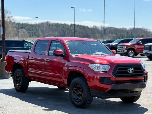 Used 2020 Toyota Tacoma SR AWD/4WD image 11