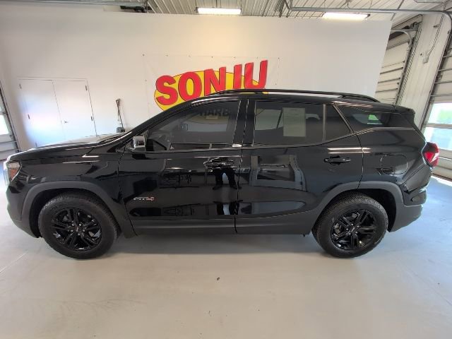 Used 2024 GMC Terrain AT4 w/ Infotainment Package II AWD/4WD image 5