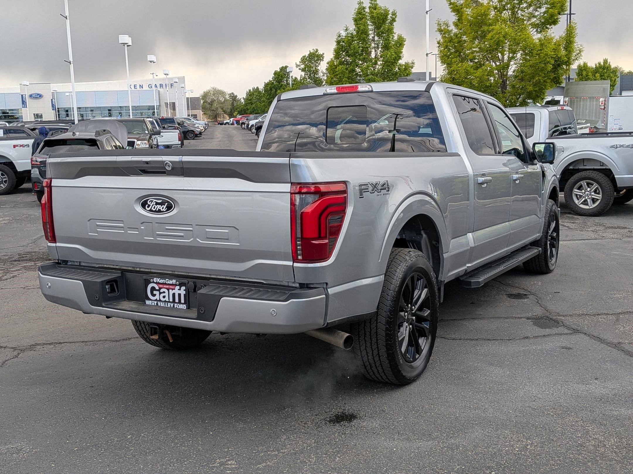 Certified 2025 Ford F150 Lariat w/ FX4 Off-Road Package AWD/4WD image 3