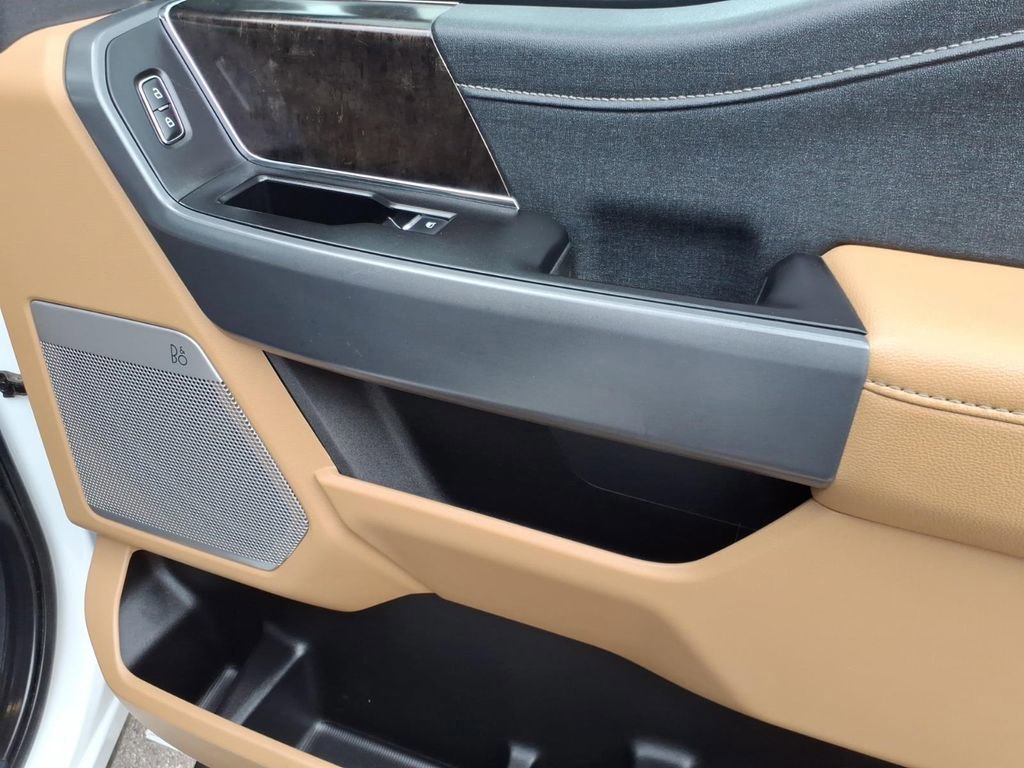 Certified 2023 Ford F250 Lariat w/ Lariat Ultimate Package image 12