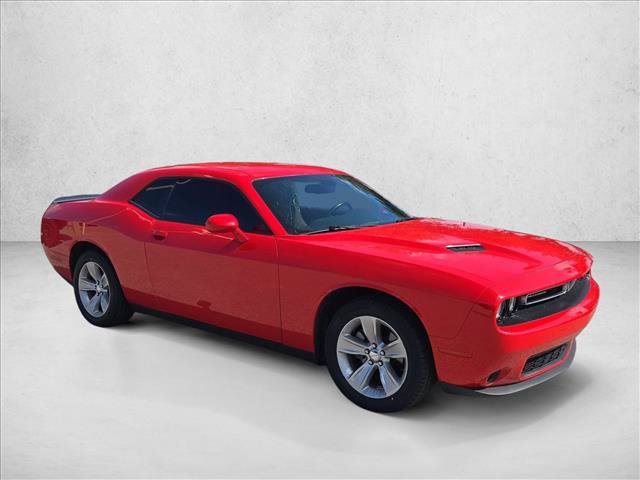 Used 2023 Dodge Challenger SXT RWD video 3