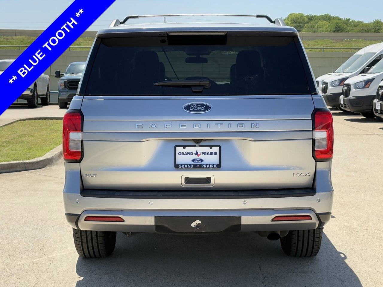 Certified 2024 Ford Expedition Max XLT image 5