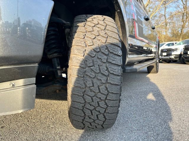 Certified 2018 Ford F150 Lariat w/ Equipment Group 502A Luxury AWD/4WD image 19