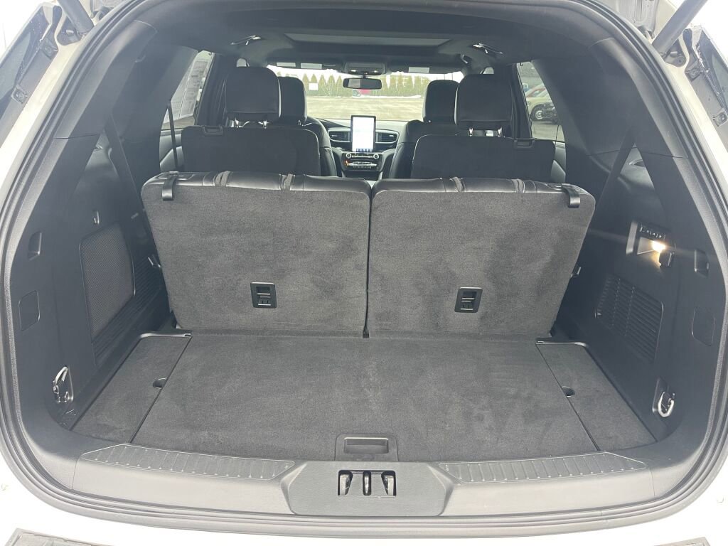 Certified 2023 Ford Explorer ST w/ Equipment Group 401A image 21