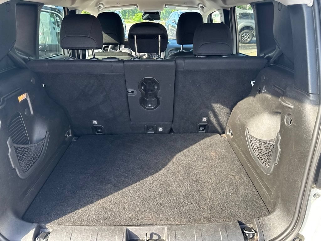 Used 2020 Jeep Renegade Altitude AWD/4WD image 43