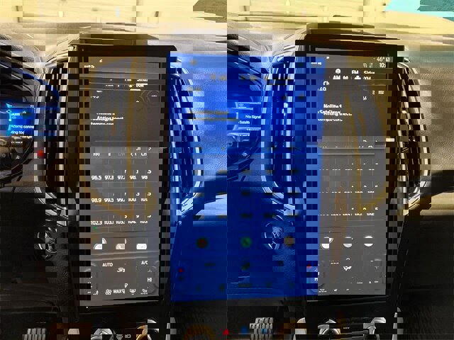 Certified 2024 Ford Edge SEL image 14