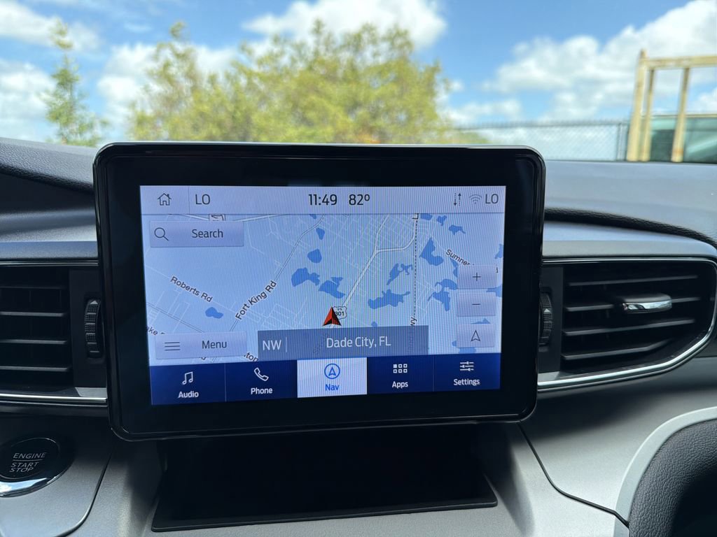 Certified 2022 Ford Explorer XLT w/ Equipment Group 202A image 24