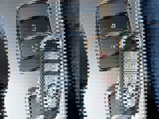 Certified 2022 Ford Edge Titanium w/ Class II Trailer Tow Package image 22