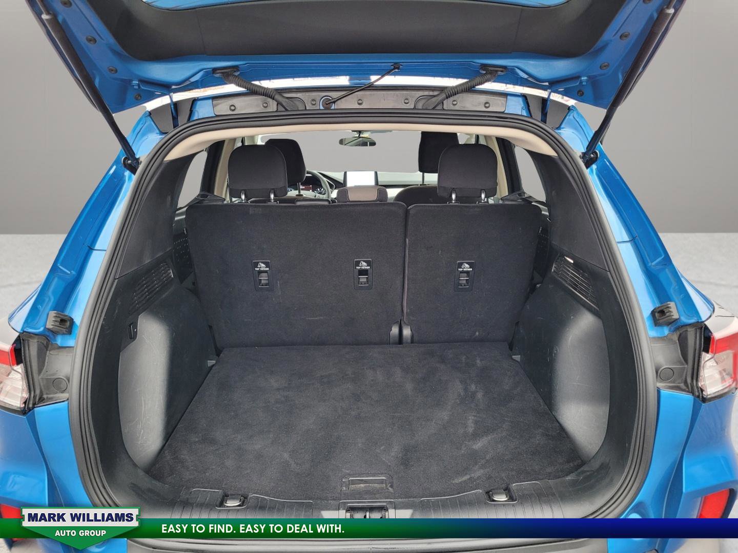 Certified 2020 Ford Escape SE image 31