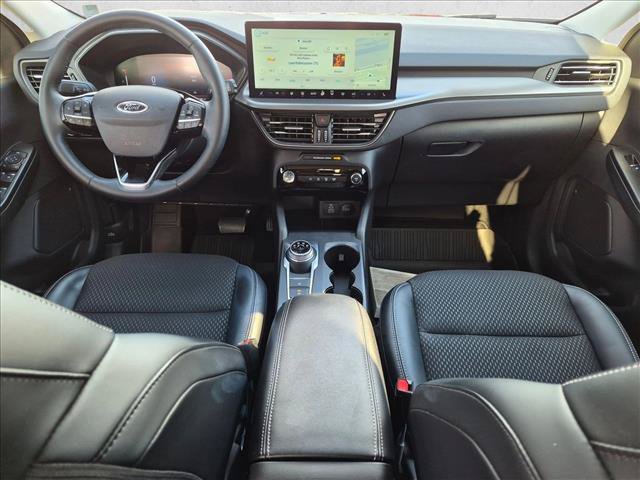 Certified 2025 Ford Escape SE FWD image 19