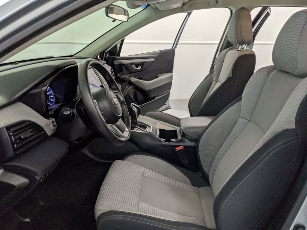 Used 2020 Subaru Outback Premium image 16