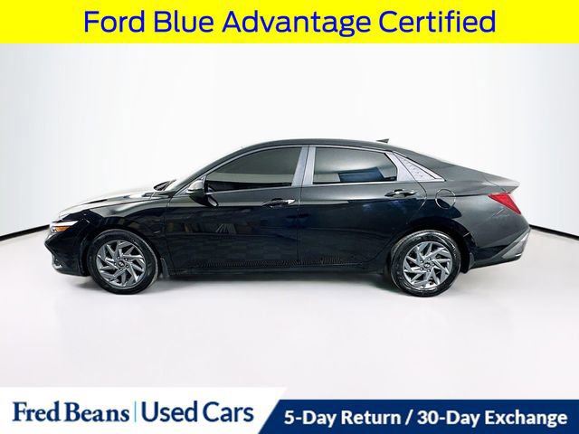 Used 2024 Hyundai Elantra SEL image 2