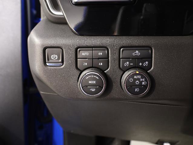 Used 2025 Chevrolet Silverado 1500 LT Trail Boss w/ Convenience Package II image 19