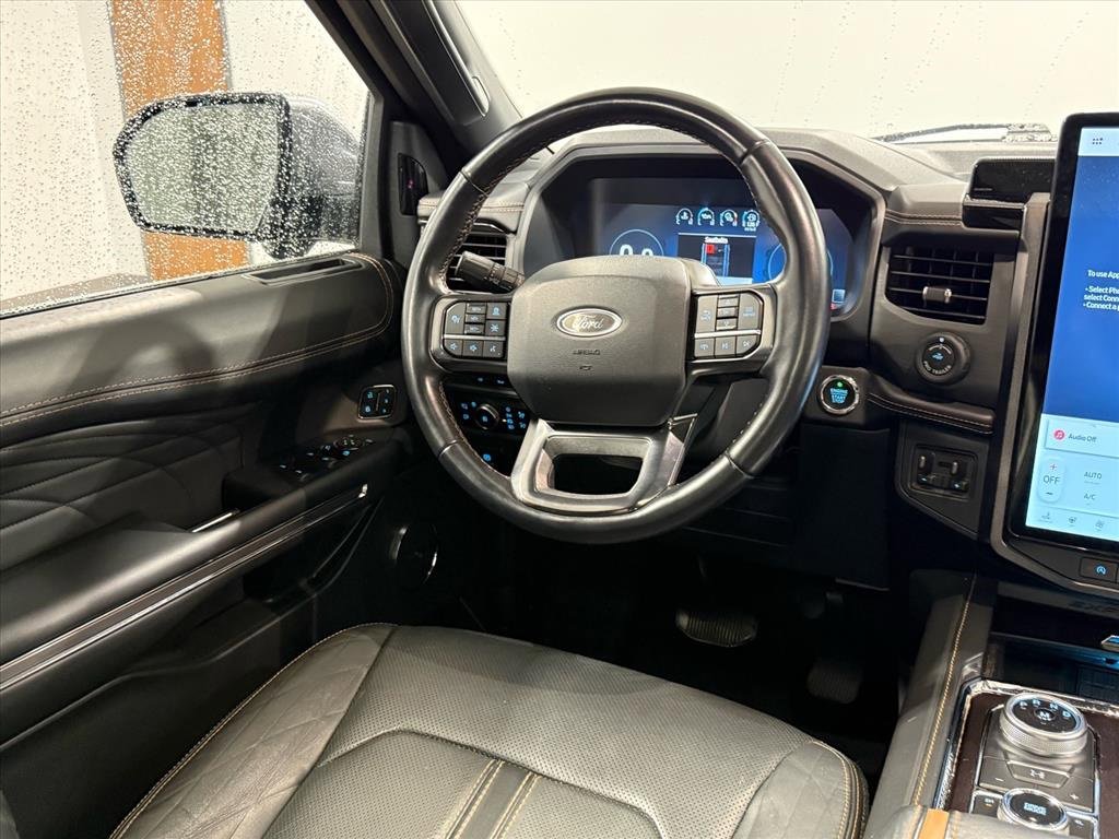 Certified 2022 Ford Expedition Platinum image 11