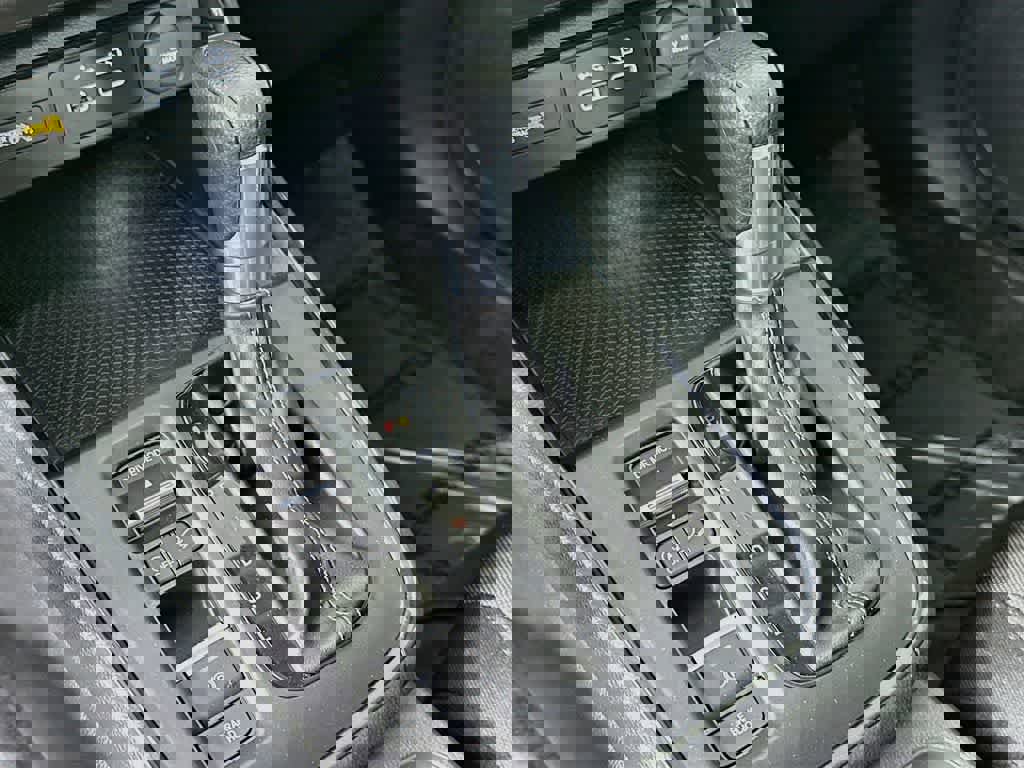 Used 2025 Honda CR-V EX image 19