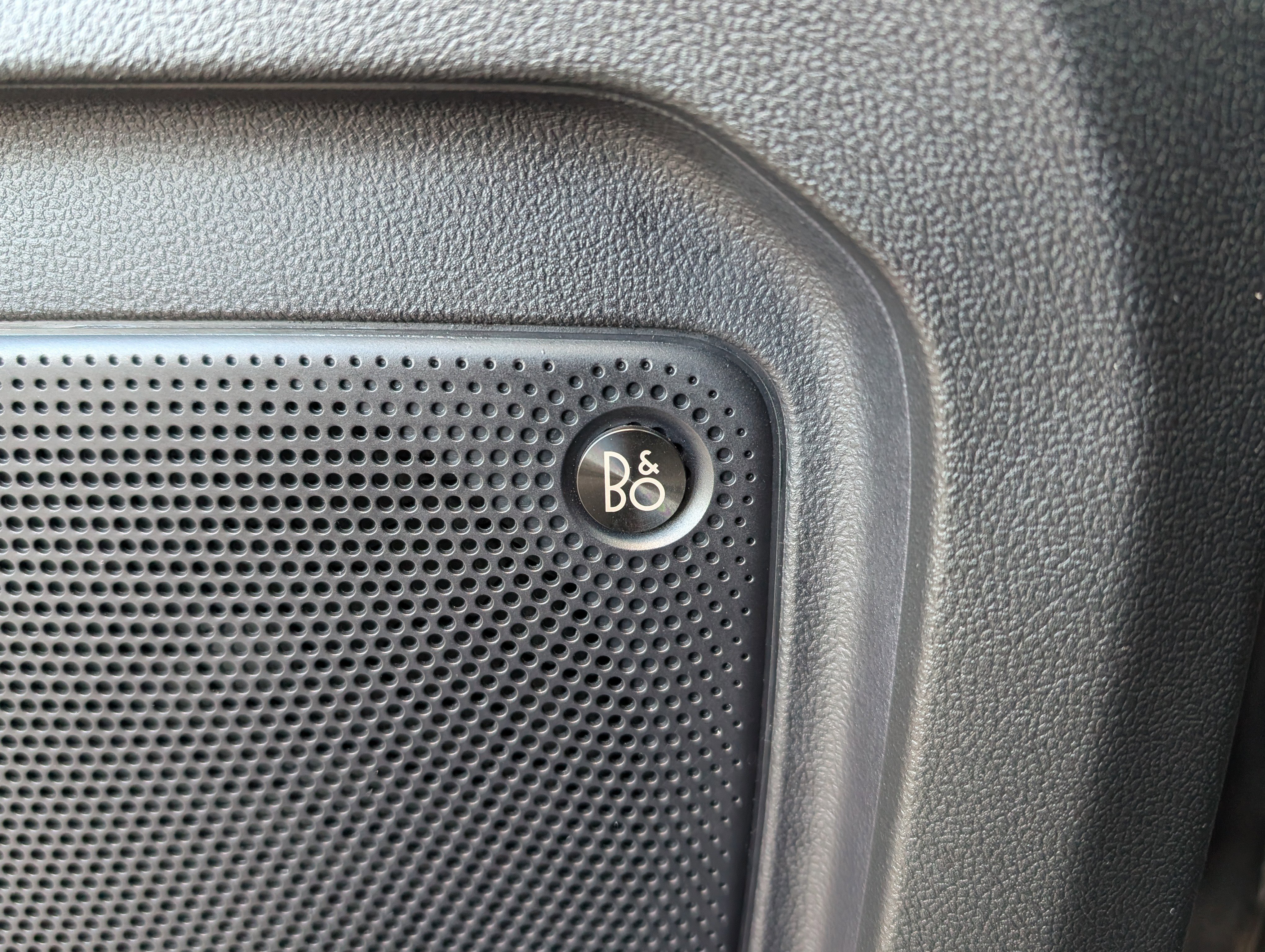 Certified 2023 Ford Escape SE w/ PHEV Premium Package image 22