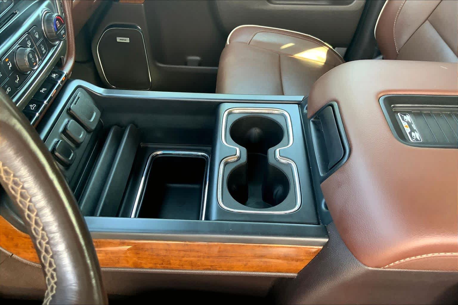Used 2018 Chevrolet Silverado 1500 High Country AWD/4WD image 17