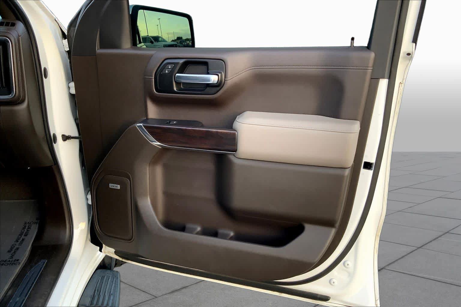 Used 2020 GMC Sierra 1500 SLT w/ SLT Premium Package AWD/4WD image 22