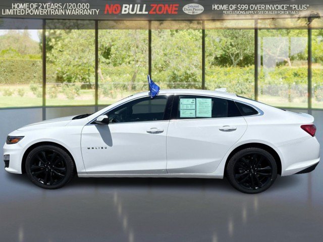 Used 2024 Chevrolet Malibu LT w/ Sport Edition FWD image 2