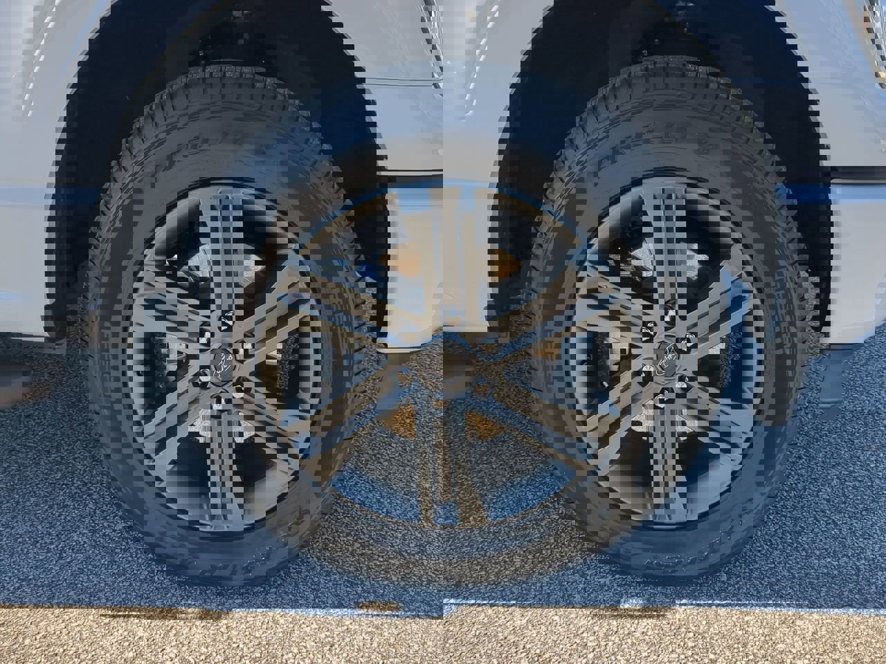 Certified 2022 Ford F150 XLT w/ Equipment Group 302A High image 9