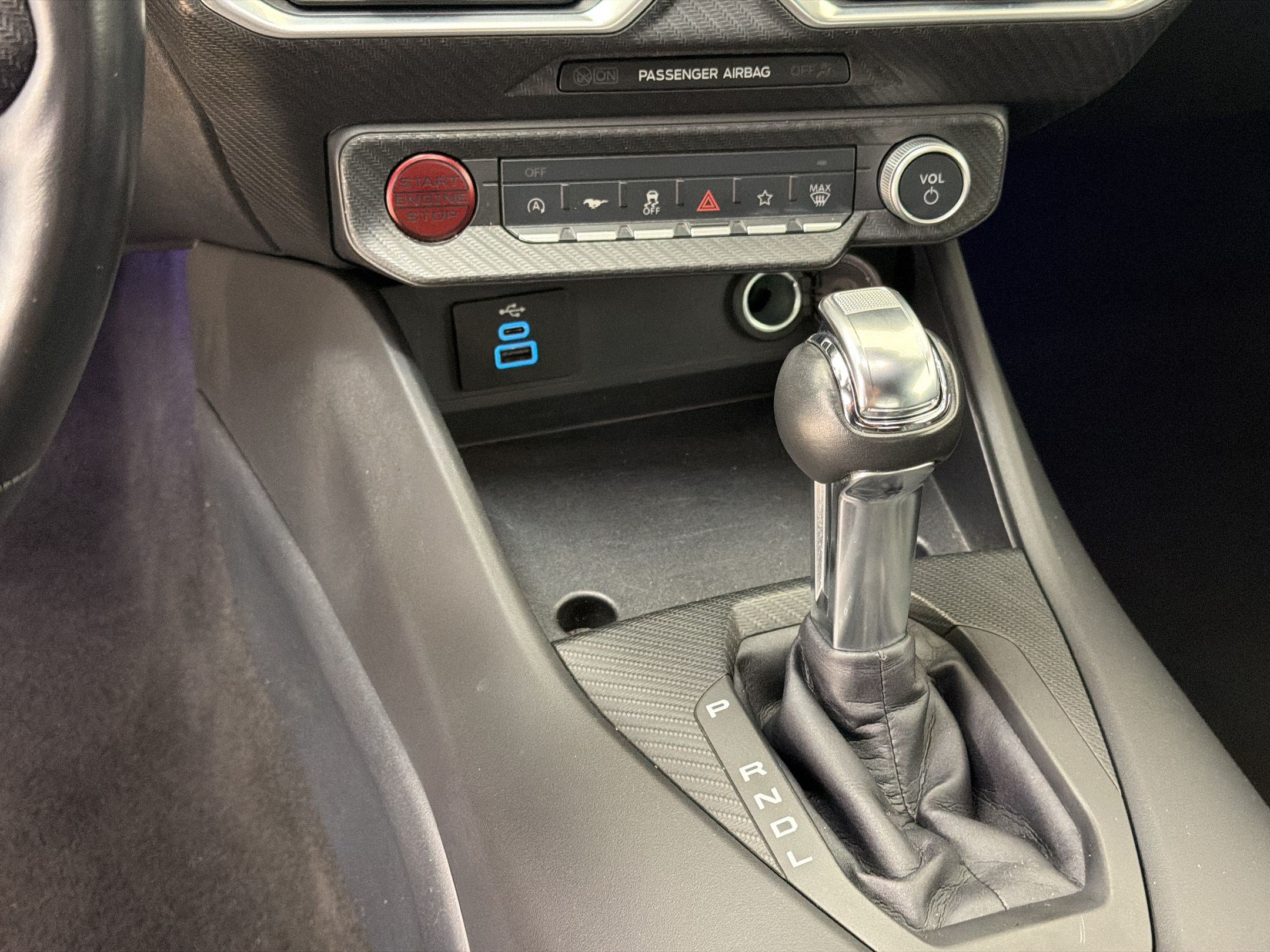 Certified 2025 Ford Mustang Premium RWD image 16