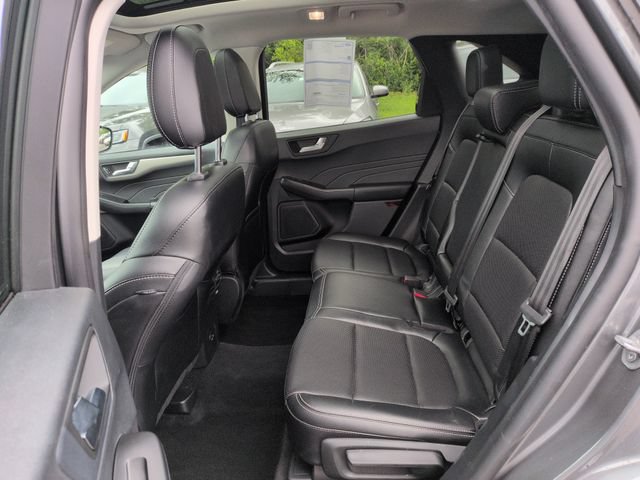 Certified 2022 Ford Escape SEL AWD/4WD image 24