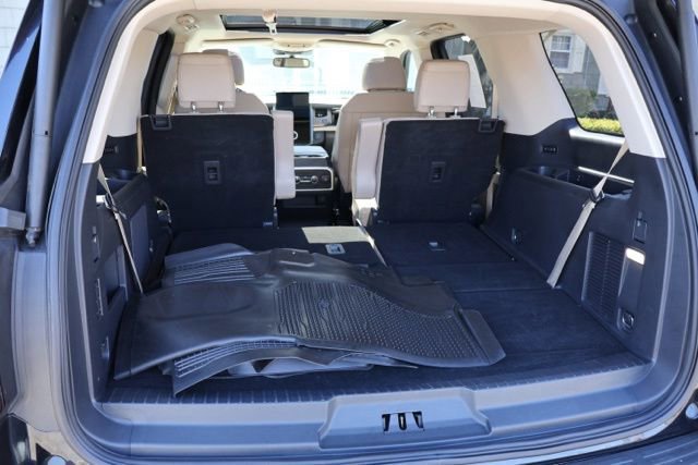 Certified 2023 Ford Expedition Limited AWD/4WD image 28