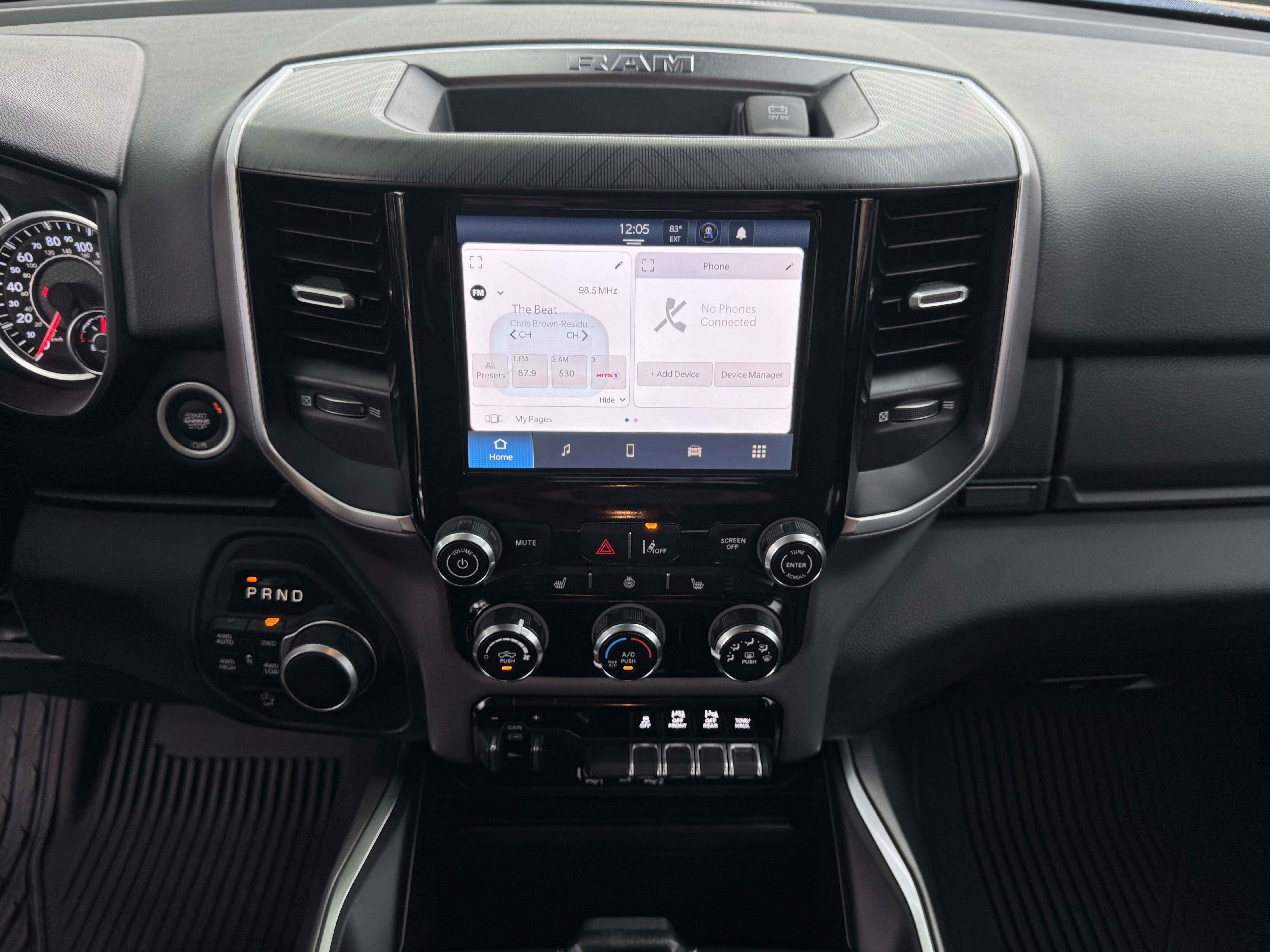 Used 2025 RAM 1500 Lone Star image 25