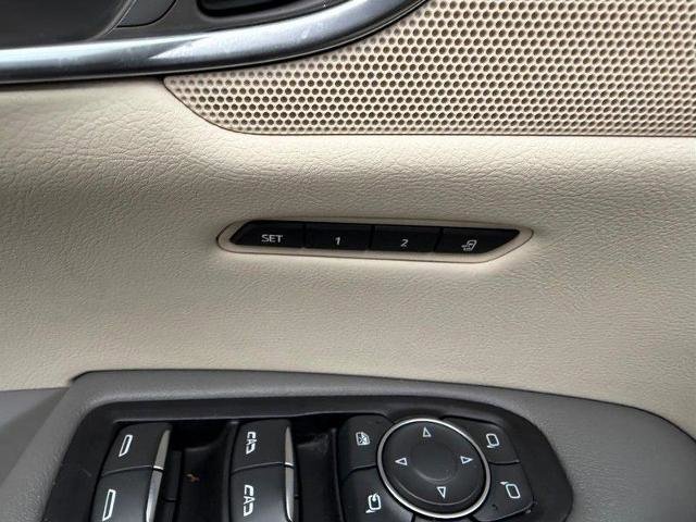 Used 2019 Cadillac XT5 Luxury image 22