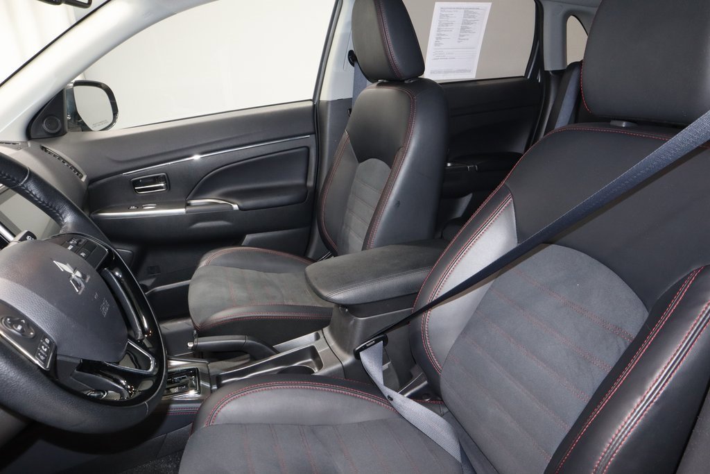 Used 2024 Mitsubishi Outlander Sport SE image 26