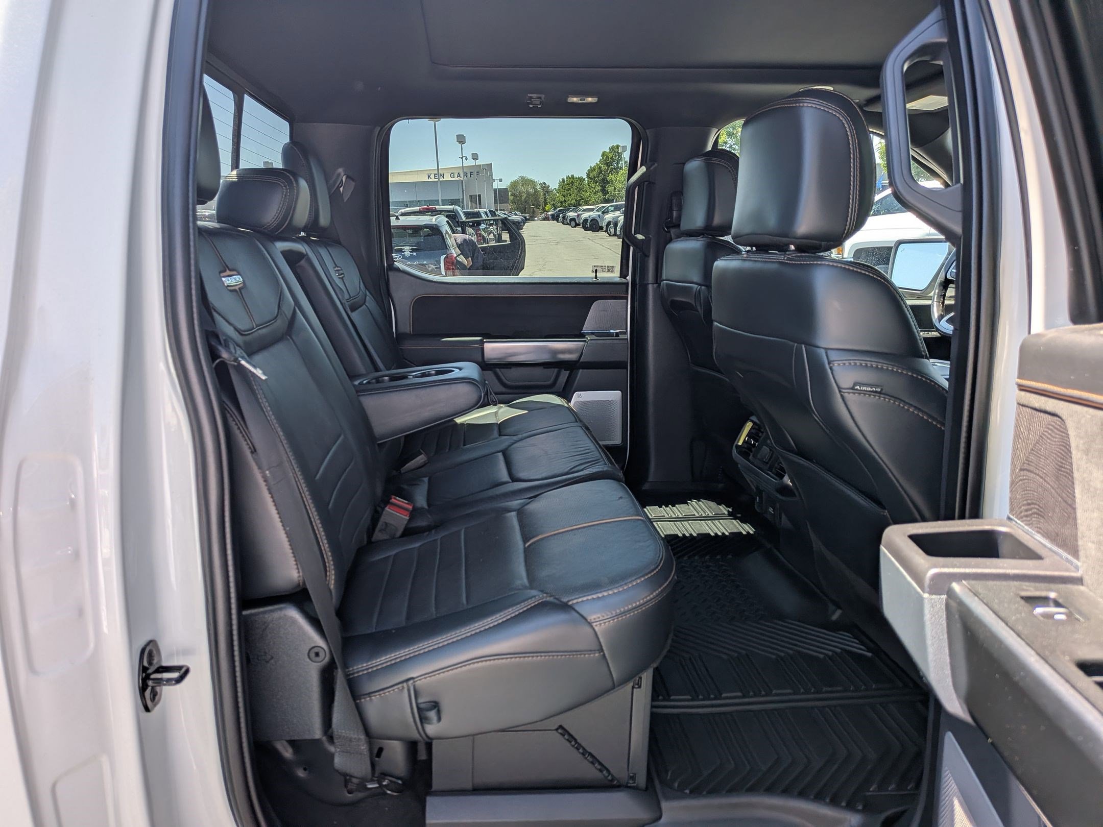 Certified 2023 Ford F150 Platinum w/ FX4 Off-Road Package AWD/4WD image 34