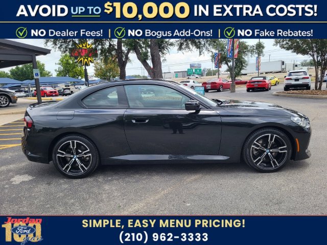 Used 2026 BMW 230i xDrive Coupe w/ Premium Package AWD/4WD image 6