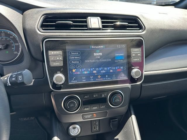 Used 2025 Nissan Leaf S FWD image 21