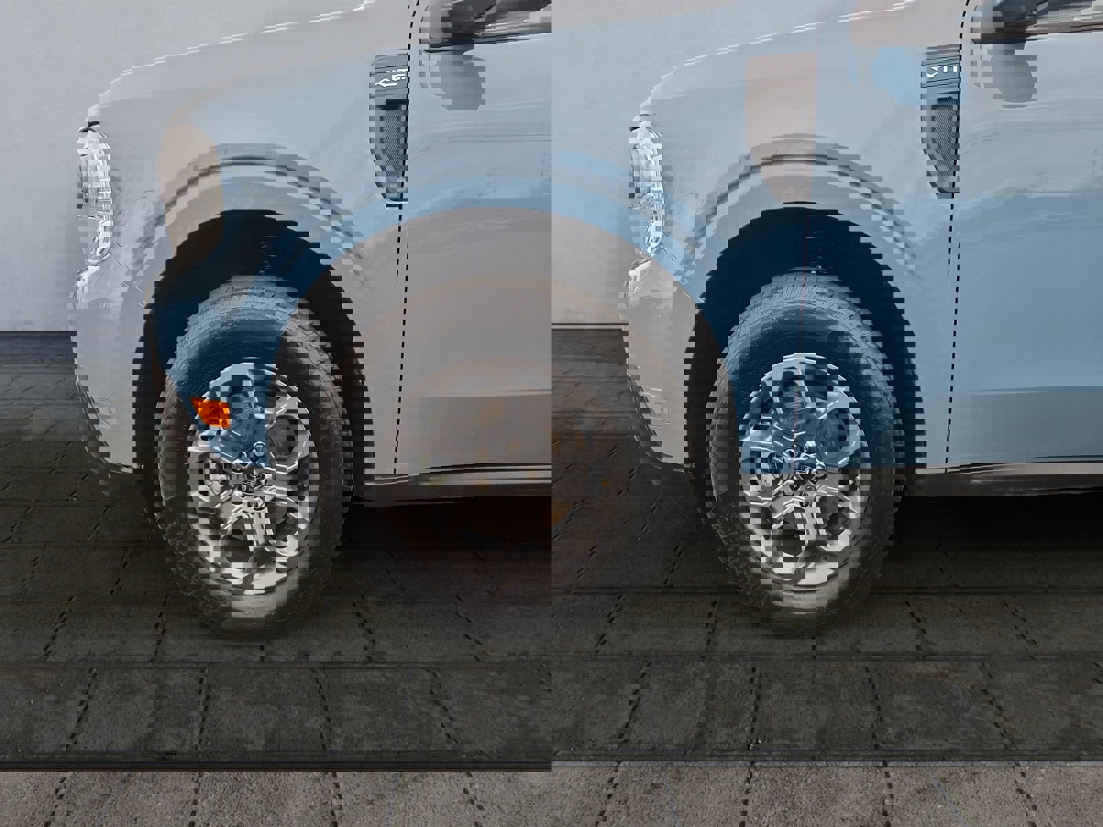 Certified 2022 Ford Maverick XLT w/ XLT Luxury Package image 25