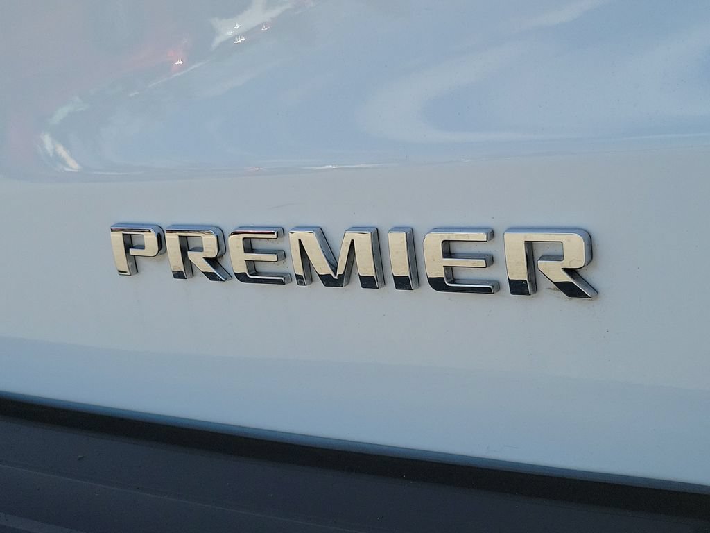 Used 2020 Chevrolet Suburban Premier w/ Premier Plus Edition AWD/4WD image 6