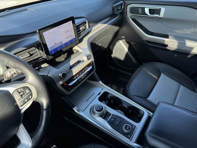 Certified 2023 Ford Explorer XLT w/ Equipment Group 202A image 22