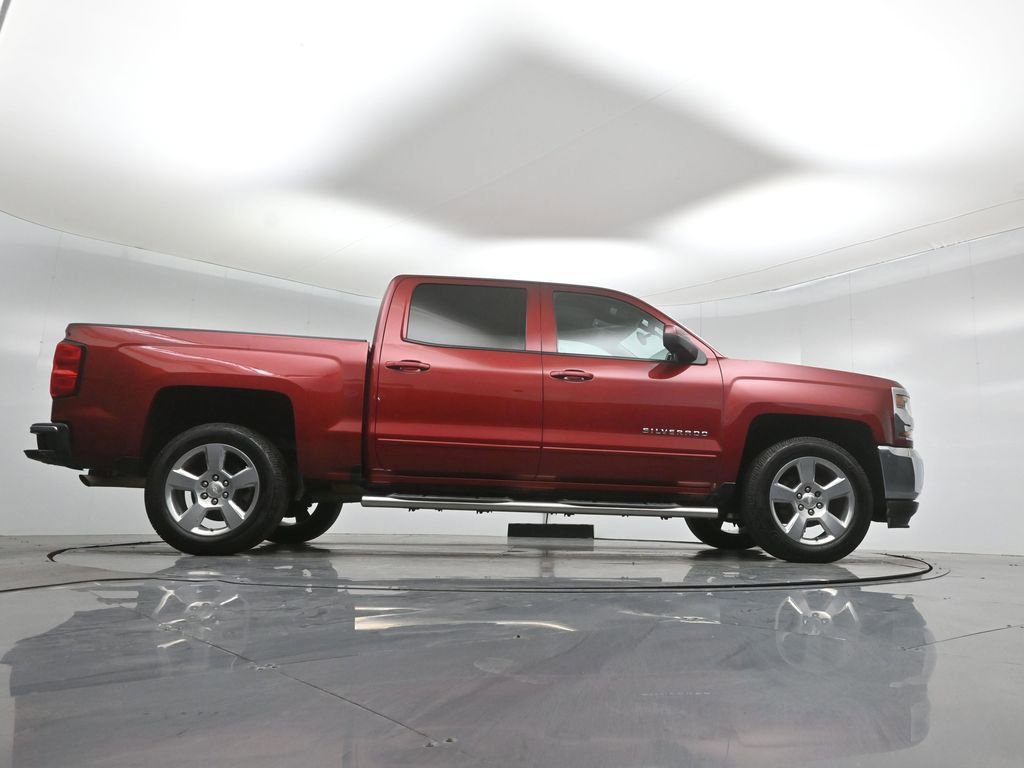 Used 2018 Chevrolet Silverado 1500 LT w/ All Star Edition image 11