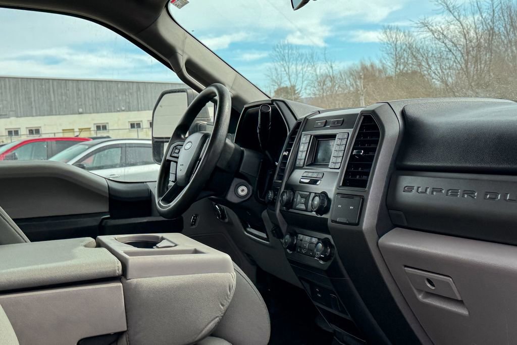 Certified 2020 Ford F250 XL w/ STX Appearance Package image 18