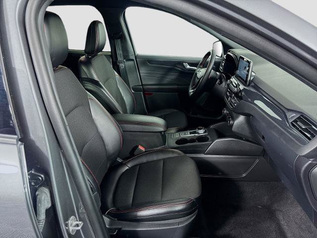 Certified 2025 Ford Escape ST-Line AWD/4WD image 26