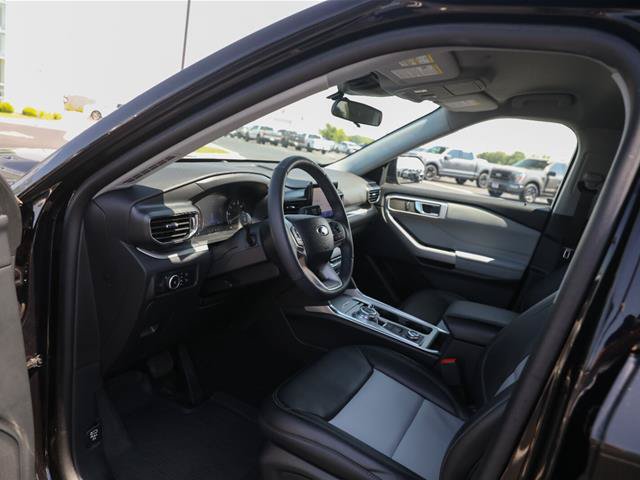 Certified 2024 Ford Explorer XLT w/ Equipment Group 202A AWD/4WD image 23
