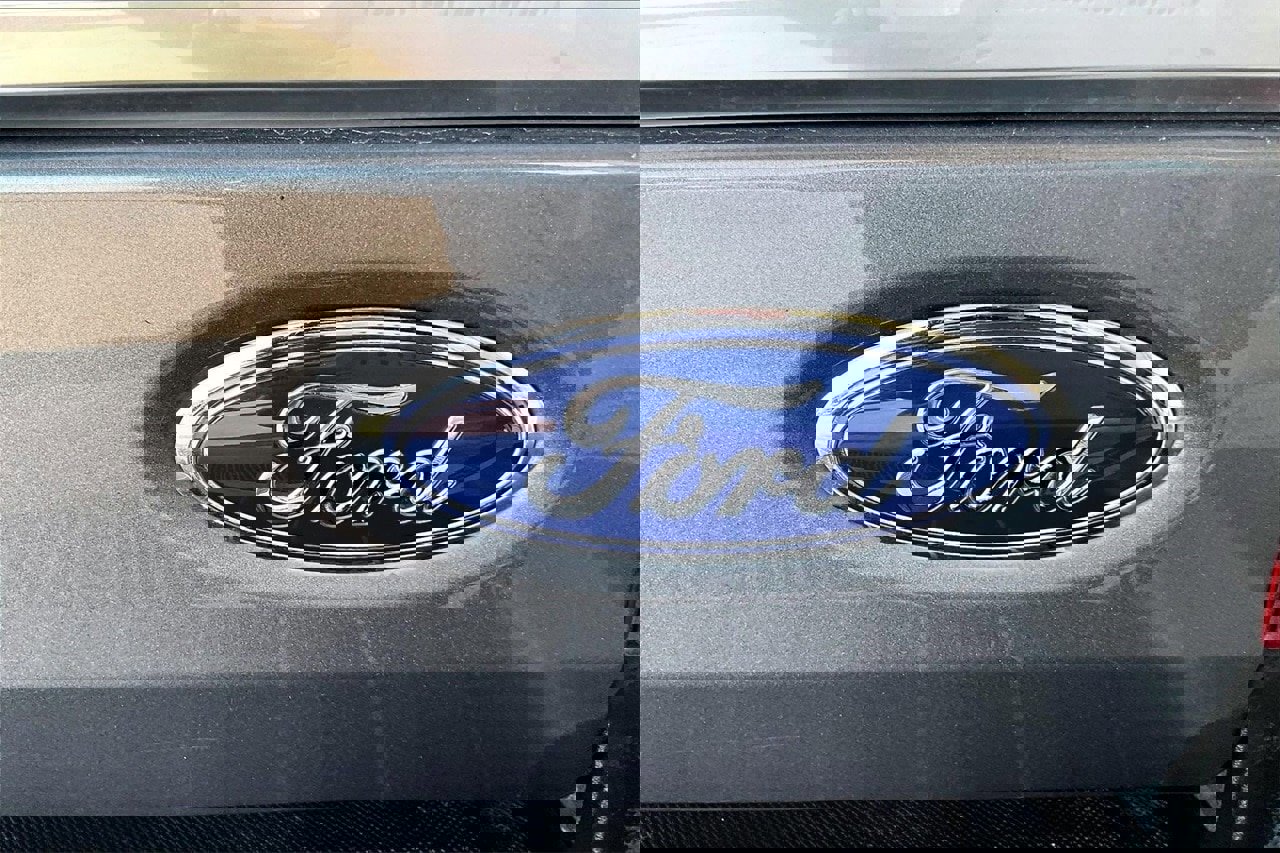 Certified 2021 Ford F250 Platinum w/ Tremor Off-Road Package image 32