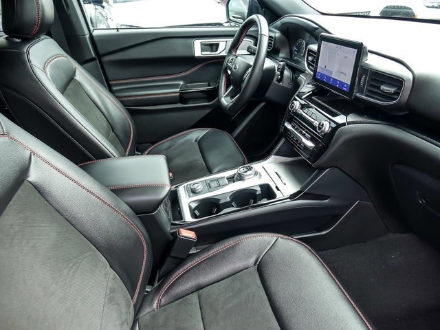 Certified 2023 Ford Explorer ST-Line AWD/4WD image 32